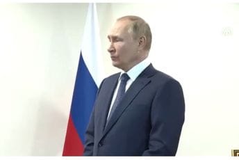 Neobična scena u Iranu: Putin čekao Erdogana pred kamerama Neobična scena u Iranu: Putin čekao Erdogana pred kamerama
