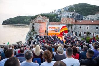 Demokrate: Nećemo dozvoliti da Budva postane plijen koalicije DF-a i Abazovića Demokrate: Nećemo dozvoliti da Budva postane plijen koalicije DF-a i Abazovića