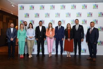 Cikotić: Raditi na učvršćivanju odnosa naše omladine Cikotić: Raditi na učvršćivanju odnosa naše omladine