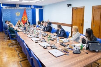 Parlamentarna istraga o Belvederu bez podrške: Većina smatra da akt nije usklađen sa Ustavom i zakonima Parlamentarna istraga o Belvederu bez podrške: Većina smatra da akt nije usklađen sa Ustavom i zakonima