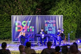 Variete trio Montenegro na Barskom ljetopisu: Jedinstveno sazvučje flaute, gitare i harmonike Variete trio Montenegro na Barskom ljetopisu: Jedinstveno sazvučje flaute, gitare i harmonike