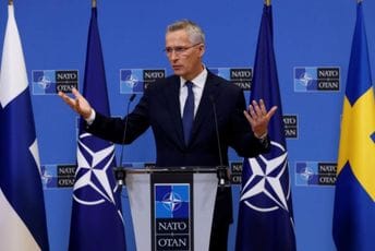 Stoltenberg ipak neće tražiti produženje mandata Stoltenberg ipak neće tražiti produženje mandata