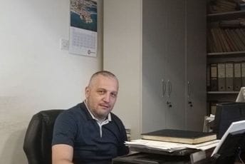 Radovan Krunić vd direktora DOO ,,Vodovod i kanalizacija“ Cetinje Radovan Krunić vd direktora DOO ,,Vodovod i kanalizacija“ Cetinje