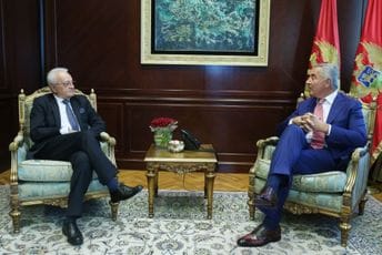 Trpkoski Đukanoviću: Crna Gora uvijek bila najveći prijatelj Sjeverne Makedonije Trpkoski Đukanoviću: Crna Gora uvijek bila najveći prijatelj Sjeverne Makedonije