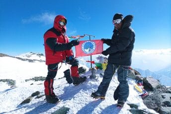 Visokogorci Crne Gore osvojili Lenjinov vrh na Pamiru Visokogorci Crne Gore osvojili Lenjinov vrh na Pamiru
