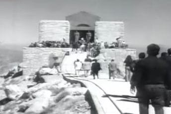 Na današnji dan otvoren Mauzolej na Lovćenu: Impozantni monument postao simbol Crne Gore Na današnji dan otvoren Mauzolej na Lovćenu: Impozantni monument postao simbol Crne Gore