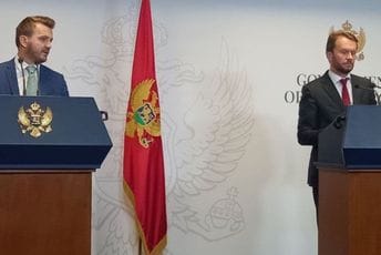 Konjević: Neću biti u Vladi ukoliko se ne skrati mandat Skupštini, a premijer ne podnese ostavku Konjević: Neću biti u Vladi ukoliko se ne skrati mandat Skupštini, a premijer ne podnese ostavku