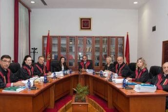 Podrška od 49 poslanika značila bi prolaz kandidata u drugi krug Podrška od 49 poslanika značila bi prolaz kandidata u drugi krug