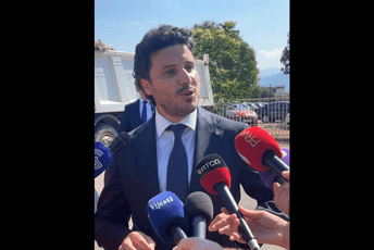 Abazović: Potpisivanje ugovora sa SPC moguće početkom avgusta, državni organi neka istraže navode oko Miljanića i Pavićevića Abazović: Potpisivanje ugovora sa SPC moguće početkom avgusta, državni organi neka istraže navode oko Miljanića i Pavićevića