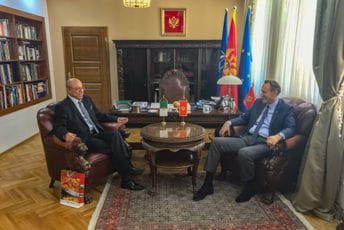 Krivokapić-Mahraz: Pokrenuti političke konsultacije između Crne Gore i Alžira Krivokapić-Mahraz: Pokrenuti političke konsultacije između Crne Gore i Alžira