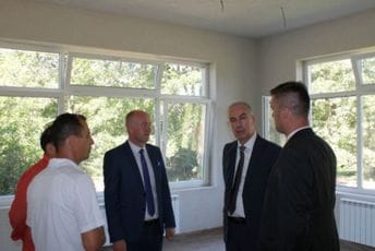 Đaci u Višnjevu dobili novu školu Đaci u Višnjevu dobili novu školu