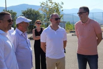 Vuković: Na području Pipera smo samo u puteve uložili više od milion eura Vuković: Na području Pipera smo samo u puteve uložili više od milion eura