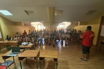 CDPR: Djeci iz dijaspore održano predavanje o štetnosti duvanskih proizvoda CDPR: Djeci iz dijaspore održano predavanje o štetnosti duvanskih proizvoda