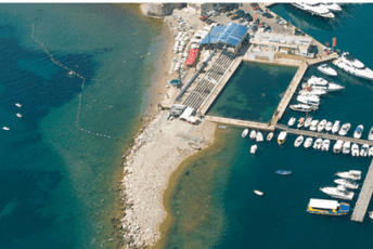 Povjerenici bazen dodijelili Opštini Budva; Tičić: Upitno je umiju li da plivaju, a gase vaterpolo u gradu Povjerenici bazen dodijelili Opštini Budva; Tičić: Upitno je umiju li da plivaju, a gase vaterpolo u gradu