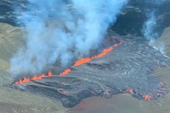 Erupcija vulkana na Islandu Erupcija vulkana na Islandu