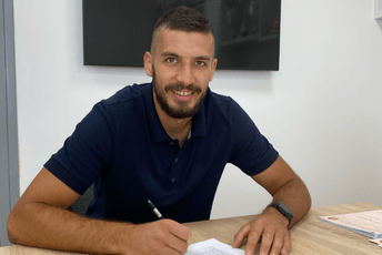 Viktor Vujisić potpisao za Podgoricu Viktor Vujisić potpisao za Podgoricu