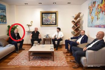 M portal: Kažanegra Rađenoviću: Što smo ih doveli na vlast tu, brate? Znači, užas M portal: Kažanegra Rađenoviću: Što smo ih doveli na vlast tu, brate? Znači, užas