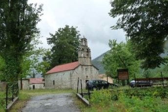 Grupa Ljubotinjana: Po kojem osnovu se SPC upisuje kao vlasnik crkava koje su naše nasljeđe Grupa Ljubotinjana: Po kojem osnovu se SPC upisuje kao vlasnik crkava koje su naše nasljeđe