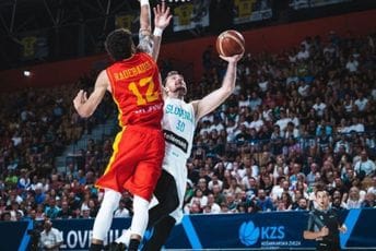 Crna Gora poražena od Slovenije: “Crveni” bez snage u napadu Crna Gora poražena od Slovenije: “Crveni” bez snage u napadu