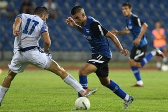 Mornar srušio prvaka, nove pobjede Jezera i Petrovca, u Danilovgradu bez golova Mornar srušio prvaka, nove pobjede Jezera i Petrovca, u Danilovgradu bez golova