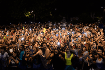 ''Ljeto sa zvijezdama'' i Milica Pavlović, uljepšali Baranima vrelu avgustovsku noć ''Ljeto sa zvijezdama'' i Milica Pavlović, uljepšali Baranima vrelu avgustovsku noć