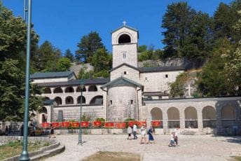 Ne znaju gdje su predmeti, ali tvrde da nijesu nužno nestali