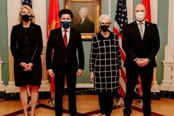 Abazović: Puna podrška za Zakon o Zapadnom Balkanu i anti-mafija zakonu u Crnoj Gori Abazović: Puna podrška za Zakon o Zapadnom Balkanu i anti-mafija zakonu u Crnoj Gori