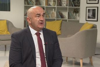 Joković: Ugovor je sveto slovo na papiru, ne može se raskidat kad kome padne na pamet Joković: Ugovor je sveto slovo na papiru, ne može se raskidat kad kome padne na pamet