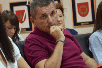 Radulović: I prethodna i ova Vlada pitanju pristupile neozbiljno Radulović: I prethodna i ova Vlada pitanju pristupile neozbiljno