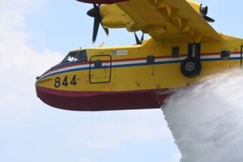 Dvije sedmice tišine: Šta se na kraju dogodilo sa hrvatskim avionom? Dvije sedmice tišine: Šta se na kraju dogodilo sa hrvatskim avionom?