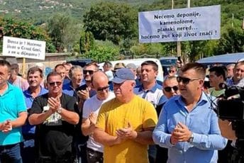 Vlada ih ignoriše, pa će u nedjelju opet blokirati put prema Sukobinu Vlada ih ignoriše, pa će u nedjelju opet blokirati put prema Sukobinu