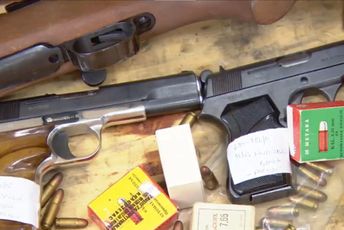 Pooštriti procedure za dobijanje dozvola za oružje Pooštriti procedure za dobijanje dozvola za oružje