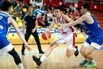 Ubjedljiv poraz crnogorskih kadeta od Grčke Ubjedljiv poraz crnogorskih kadeta od Grčke