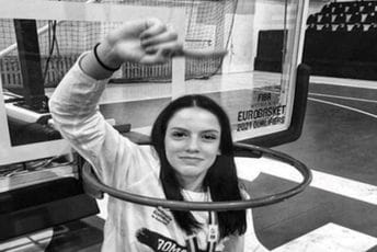 Tuga u Rumuniji: Mlada košarkašica preminula u snu, sve se dogodilo na njen rođendan Tuga u Rumuniji: Mlada košarkašica preminula u snu, sve se dogodilo na njen rođendan