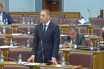 Šehović: U interesu javnosti je da se sazna potpuna istina o dešavanjima na Belvederu Šehović: U interesu javnosti je da se sazna potpuna istina o dešavanjima na Belvederu