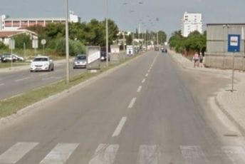 Saobraćajna nezgoda u Baru, povrijeđena jedna osoba Saobraćajna nezgoda u Baru, povrijeđena jedna osoba