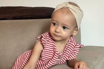 Jednogodišnjoj Zoji hitno potrebna pomoć za liječenje Jednogodišnjoj Zoji hitno potrebna pomoć za liječenje