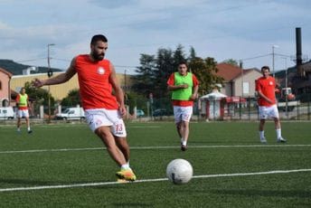 Čelik opet aktivan: Počeli pripreme, od septembra kreću od najnižeg ranga Čelik opet aktivan: Počeli pripreme, od septembra kreću od najnižeg ranga