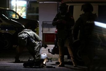 Njemačka: Zbog dojave o bombi evakuisana bolnica Njemačka: Zbog dojave o bombi evakuisana bolnica