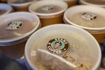 U Moskvi otvoren lanac kafića Stars coffee – zamjena za Starbucks U Moskvi otvoren lanac kafića Stars coffee – zamjena za Starbucks