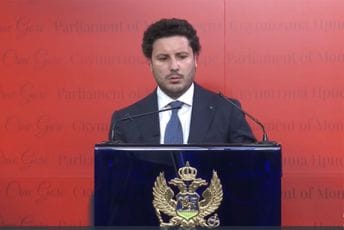 "Corriere Della Sera": Kriza u Crnoj Gori zbog (prevelike) moći crkve "Corriere Della Sera": Kriza u Crnoj Gori zbog (prevelike) moći crkve