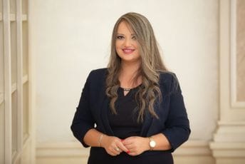 Minić odgovorila Đuroviću: Danas je sve jasnije, javio se ministar milioner Minić odgovorila Đuroviću: Danas je sve jasnije, javio se ministar milioner