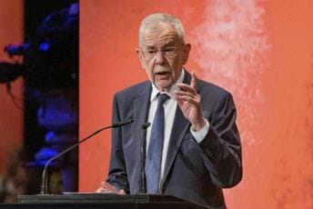 Austrijski predsjednik se povredio na planinarenju: Otkazao obaveze Austrijski predsjednik se povredio na planinarenju: Otkazao obaveze