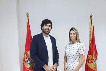 Novaković-Đurović: Snažna podrška Ministarstva za inicijativu ekoloških aktivista za sanaciju opožarenih područja Novaković-Đurović: Snažna podrška Ministarstva za inicijativu ekoloških aktivista za sanaciju opožarenih područja