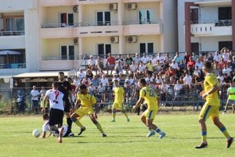 Druga CFL: Bez promjena na vrhu, gužva na dnu tabele Druga CFL: Bez promjena na vrhu, gužva na dnu tabele
