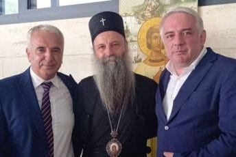 Vučurović i Đurović sa Porfirijem: Narod Boke priredio veličanstven doček svojem patrijarhu Vučurović i Đurović sa Porfirijem: Narod Boke priredio veličanstven doček svojem patrijarhu