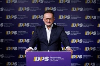 Pavićević: Podrška Savković-Vukčević, što drugo očekivati od nesretnika i izdajnika doma svoga Pavićević: Podrška Savković-Vukčević, što drugo očekivati od nesretnika i izdajnika doma svoga