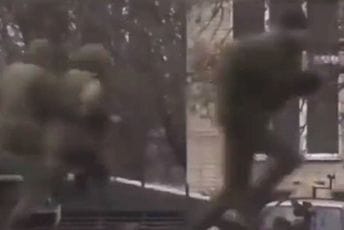 (VIDEO) Ukrajinci poslali poruku Rusima: Ili ćete pobjeći ili umrijeti (VIDEO) Ukrajinci poslali poruku Rusima: Ili ćete pobjeći ili umrijeti