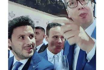 Vučić o vinu Plantaža: Dritane, niko ne bi rekao da je iz Crne Gore (VIDEO) Vučić o vinu Plantaža: Dritane, niko ne bi rekao da je iz Crne Gore (VIDEO)