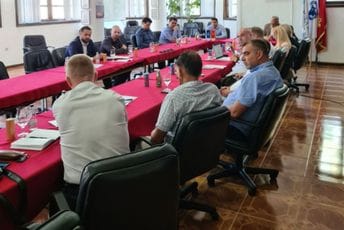 Izbjeći privatizovanje Luke Bar Izbjeći privatizovanje Luke Bar